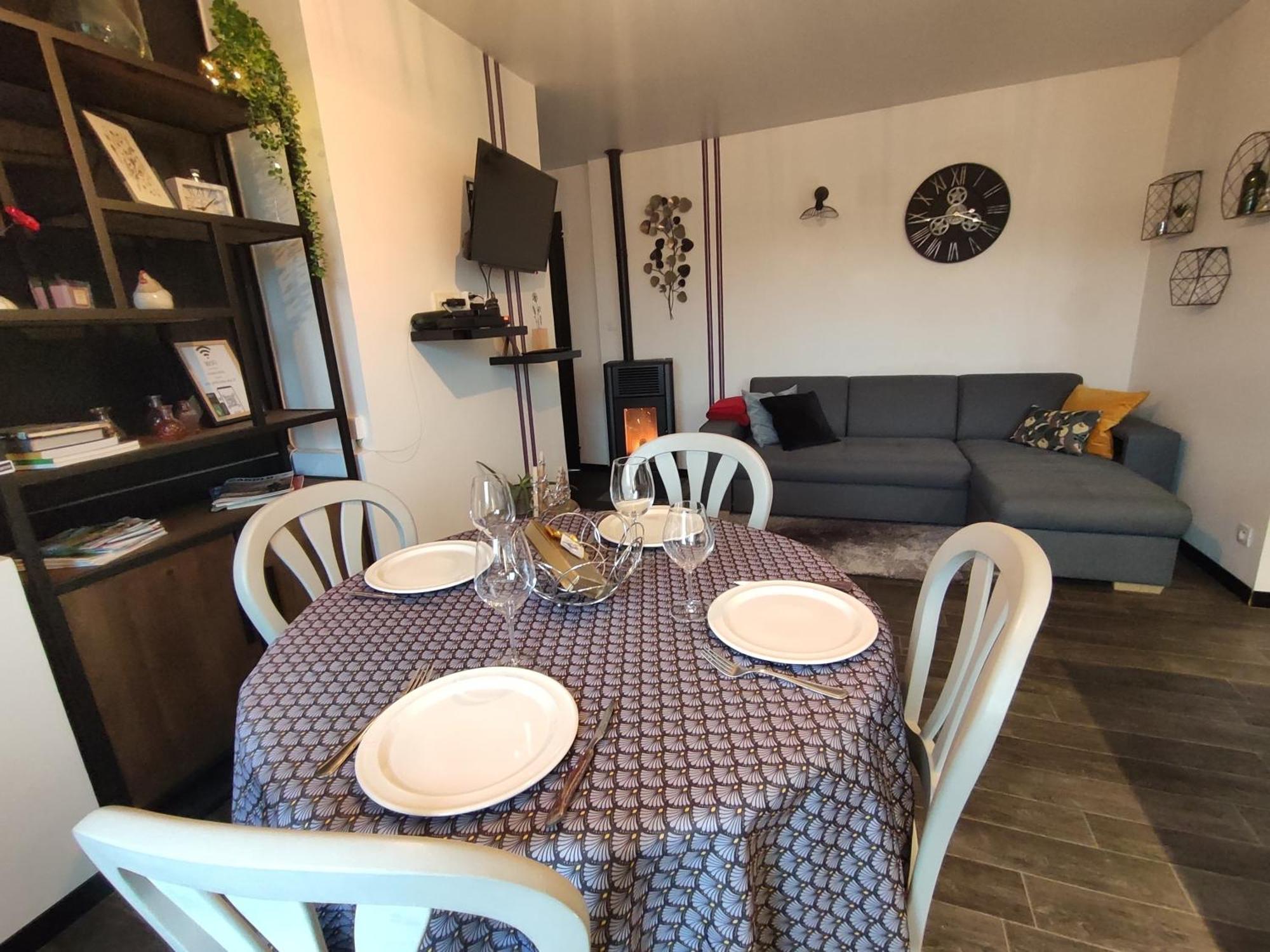 Appartement Cosy Centre-Ville Wifi Parking Charleville-Mézières Exteriér fotografie